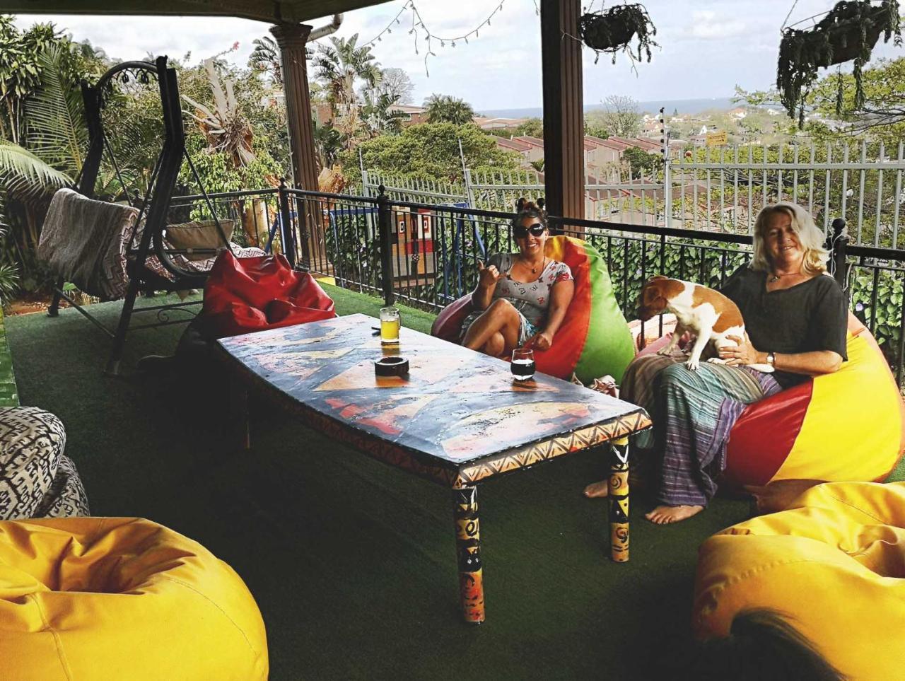 Khululekani - Durban Rasta Hide Out Backpackers Dış mekan fotoğraf